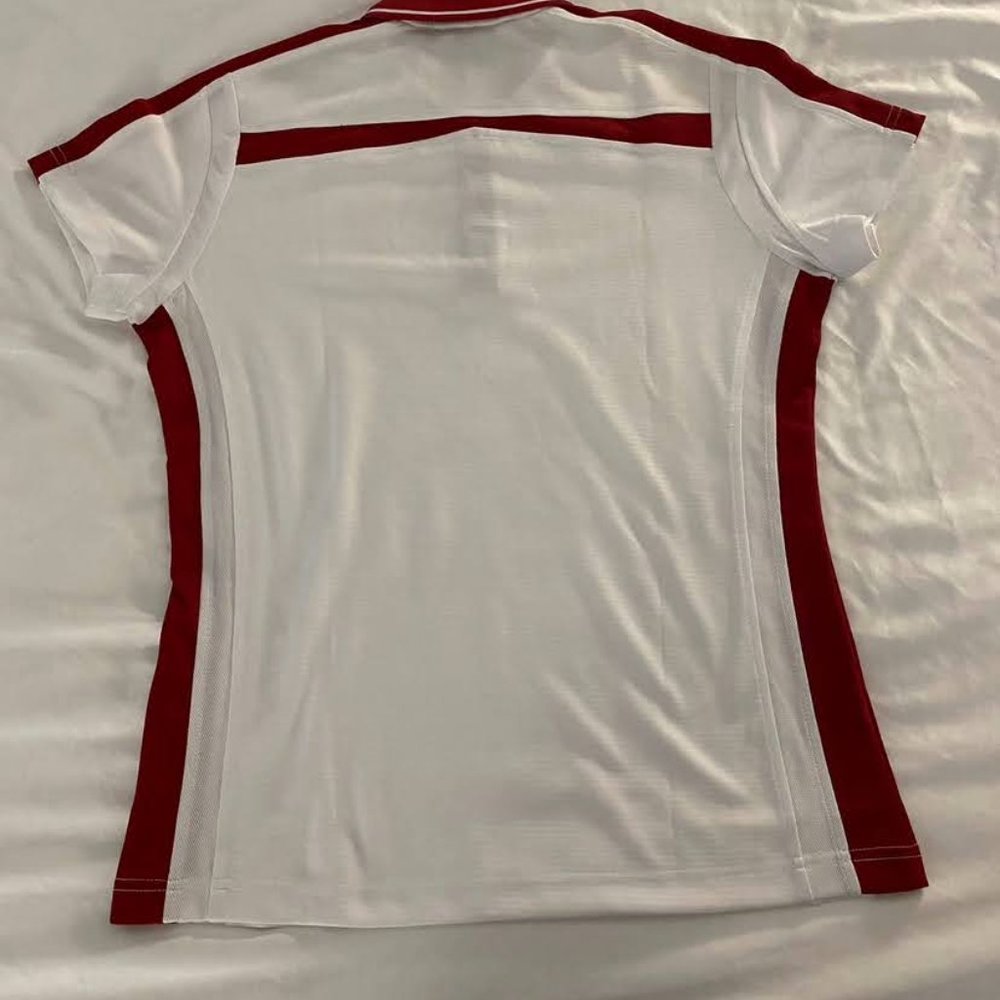 Pro Celebrity White w/ red trim woman's golf polo - Picture 3 of 3